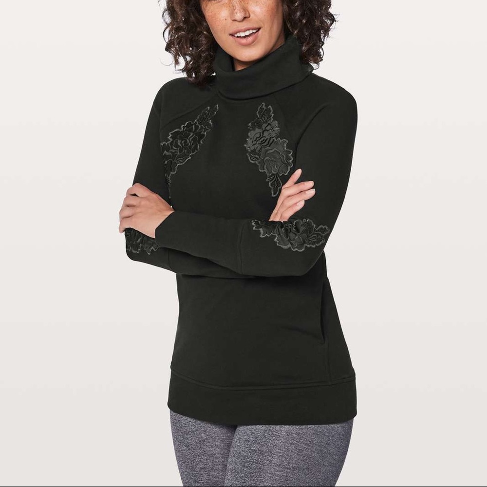 Lululemon Embroider To Me Sweater/Pullover Size 2